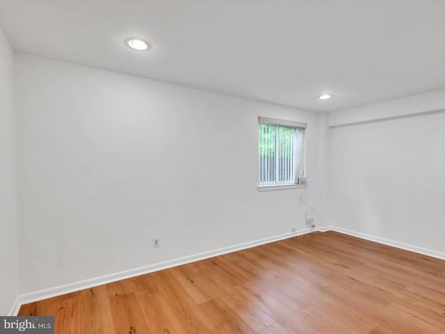 6509 BRADLEY BLVD, Bethesda, MD 20817