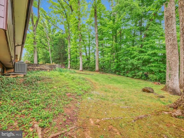 6509 BRADLEY BLVD, Bethesda, MD 20817
