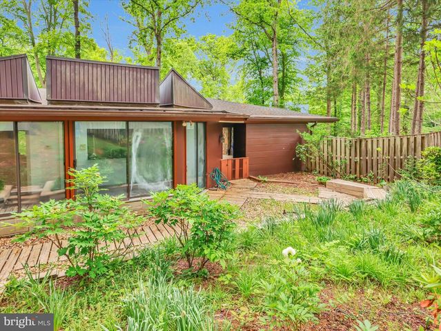 6509 BRADLEY BLVD, Bethesda, MD 20817