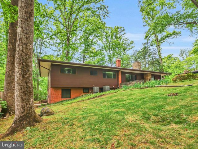 6509 BRADLEY BLVD, Bethesda, MD 20817