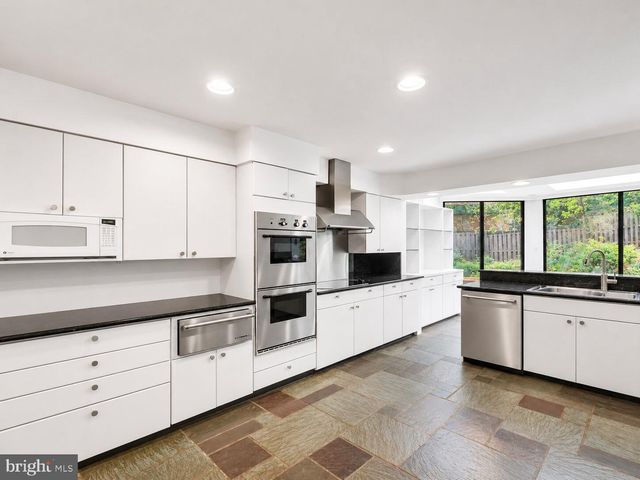 6509 BRADLEY BLVD, Bethesda, MD 20817