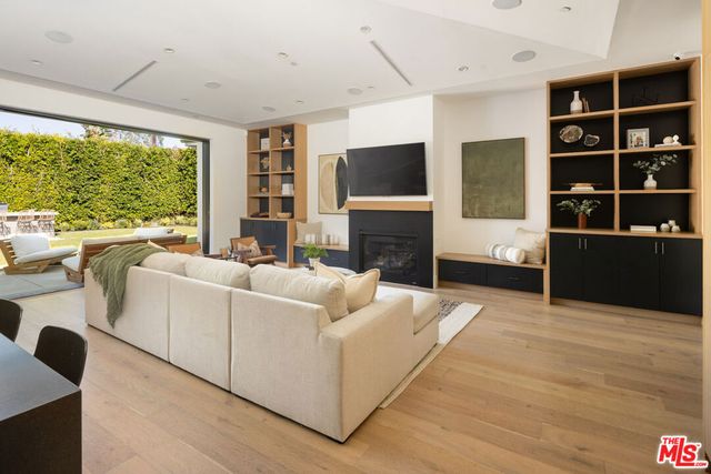 3606 Ocean View Avenue, Los Angeles, CA 90066