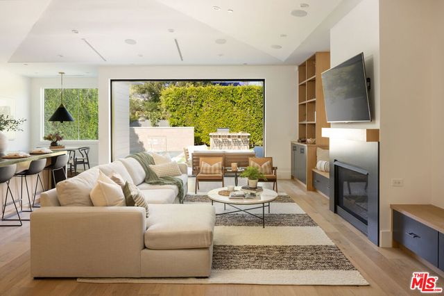 3606 Ocean View Avenue, Los Angeles, CA 90066