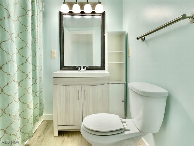 432 Taylor Avenue, Girard, OH 44420