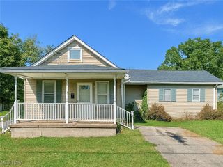 432 Taylor Avenue, Girard, OH 44420