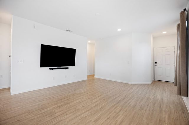 17907 Grain Auger Road, Hockley, TX 77447