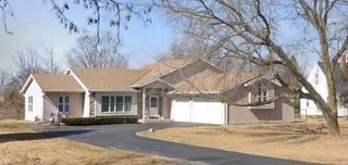 9371 S Chicago ROAD, Oak Creek, WI 53154