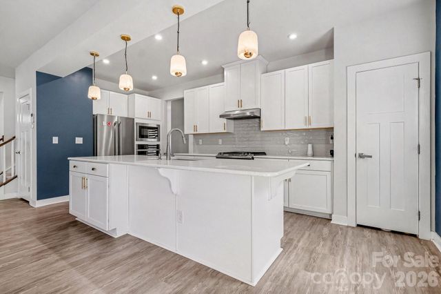 10344 Paper Birch Drive, Charlotte, NC 28215