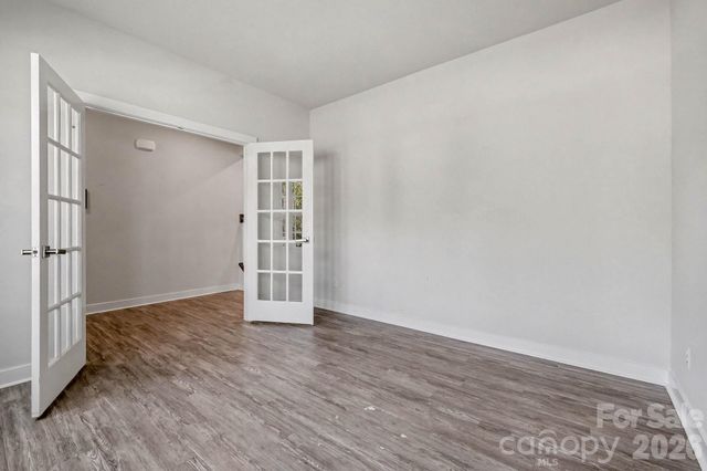 10344 Paper Birch Drive, Charlotte, NC 28215