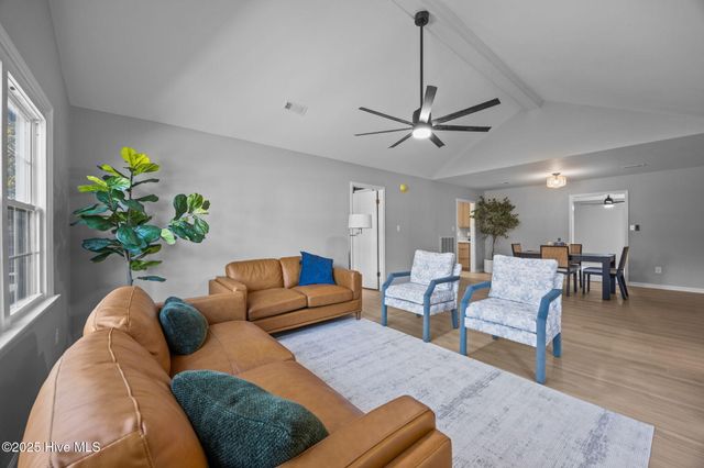 2118 Tucker Road, Winterville, NC 28590