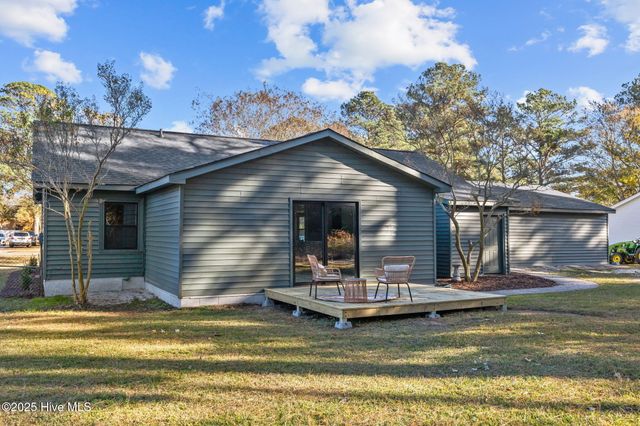 2118 Tucker Road, Winterville, NC 28590