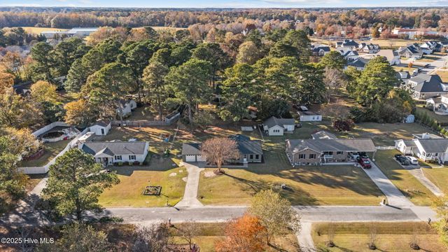 2118 Tucker Road, Winterville, NC 28590