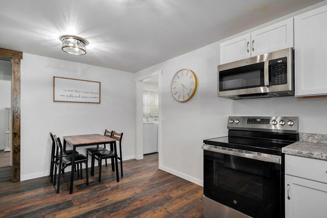 1104 W Main Street, Buffalo, MO 65622