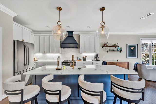 1008 Claremont CT, Roanoke, VA 24014