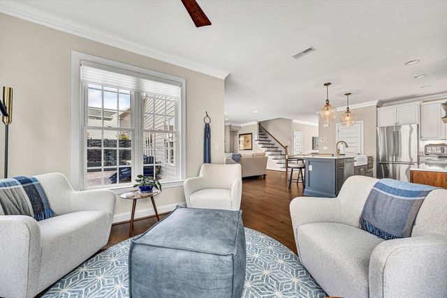 1008 Claremont CT, Roanoke, VA 24014