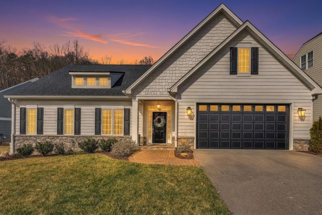 1008 Claremont CT, Roanoke, VA 24014