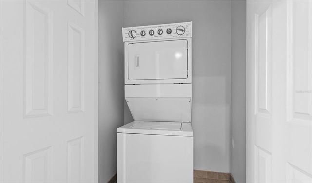 10401 NW 153RD TERRACE, Alachua, FL 32615