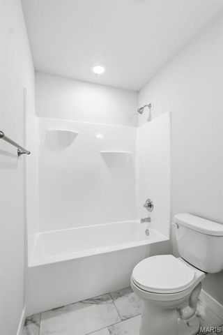 256 Walnut Street, Hawk Point, MO 63349