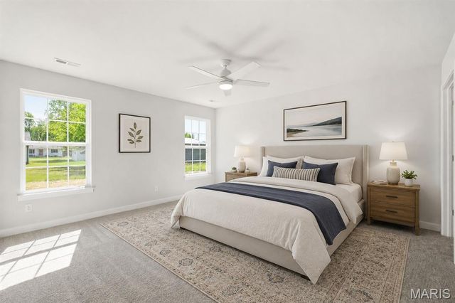 256 Walnut Street, Hawk Point, MO 63349