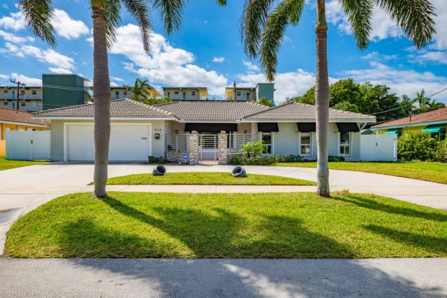 1510 SE 14th Court, Deerfield Beach, FL 33441