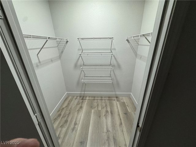 8250 North Grand Canyon Drive 1140, Las Vegas, NV 89166