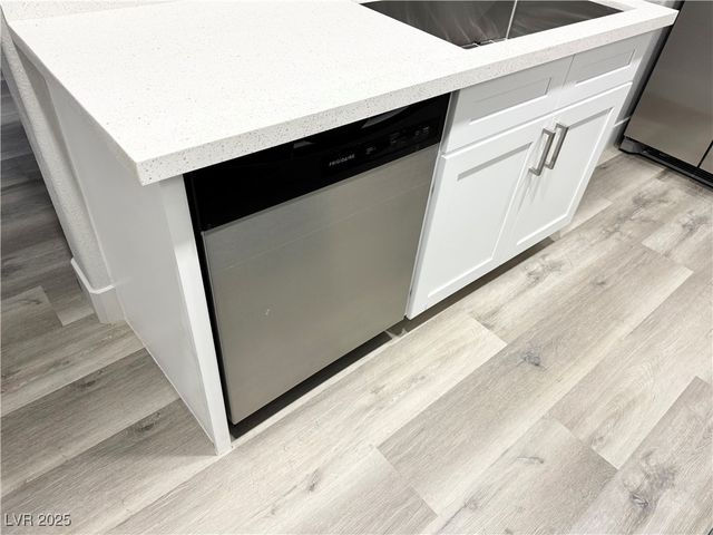 8250 North Grand Canyon Drive 1140, Las Vegas, NV 89166