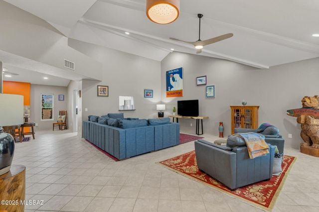 4205 N Avenida De Pimeria Alta, Tucson, AZ 85749