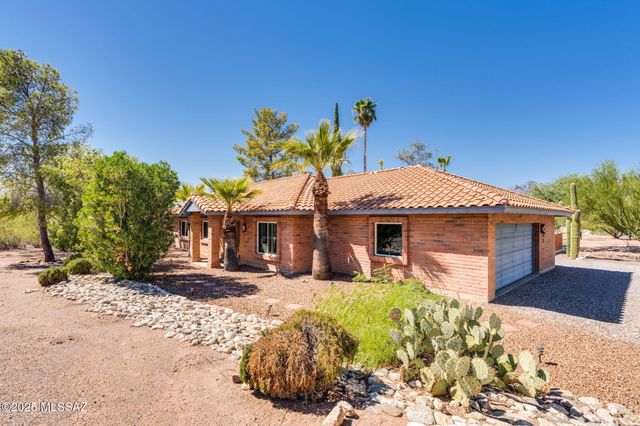 4205 N Avenida De Pimeria Alta, Tucson, AZ 85749