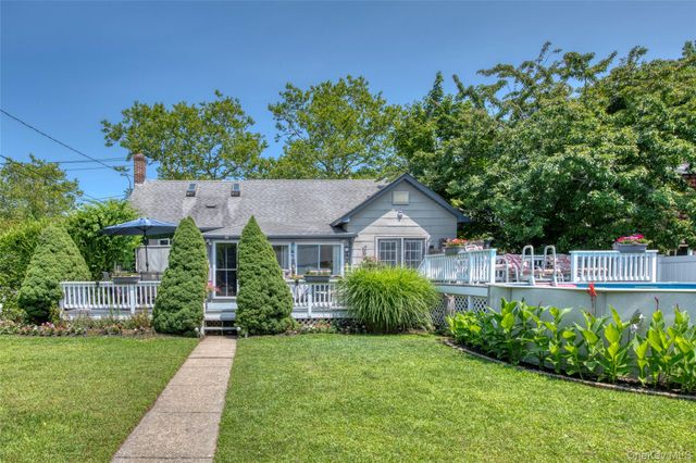 1227 Roanoke Avenue, Riverhead, NY 11901