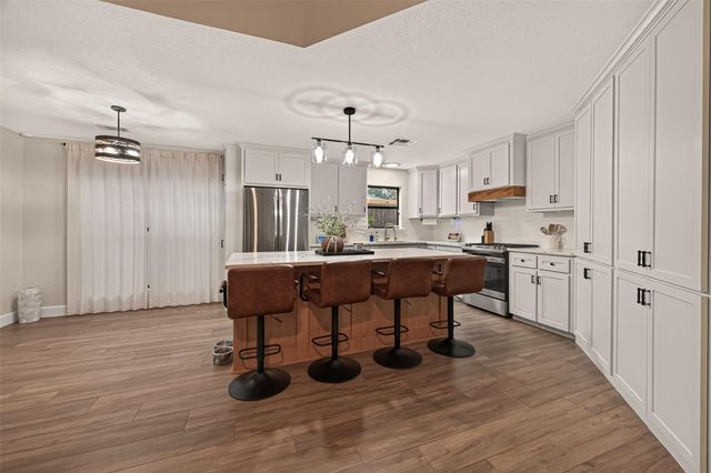 13726 Eastbourne Drive, Houston, TX 77034
