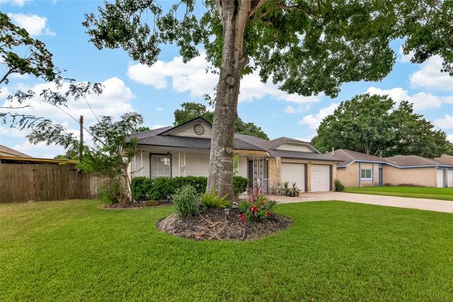 13726 Eastbourne Drive, Houston, TX 77034
