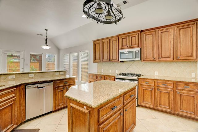 13612 Summer Cloud Lane, Pearland, TX 77584