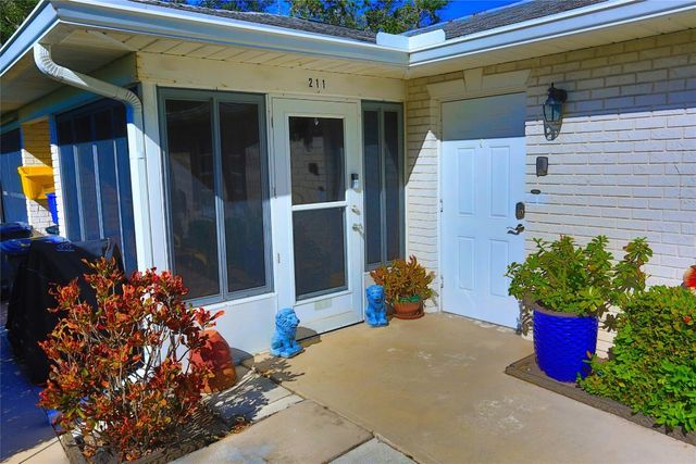 10127 41st Terrace 211, Boynton Beach, FL 33436