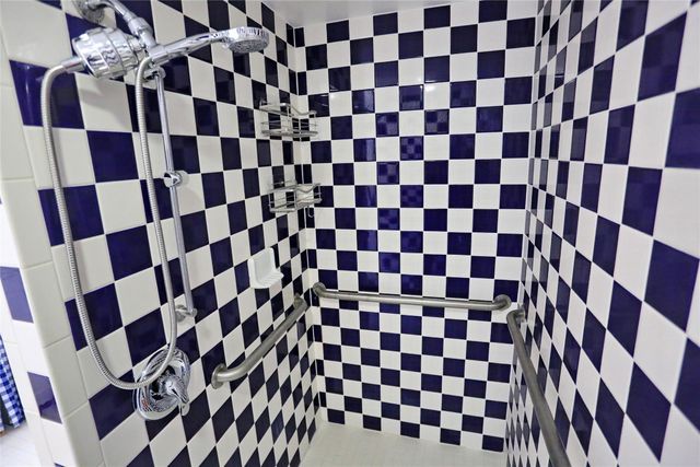 10127 41st Terrace 211, Boynton Beach, FL 33436