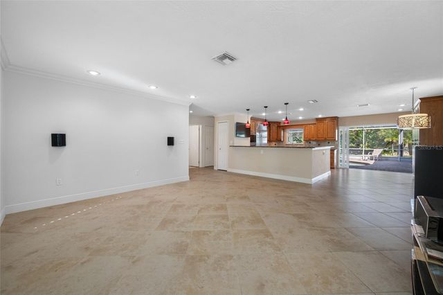 5473 97TH WAY N, St Petersburg, FL 33708