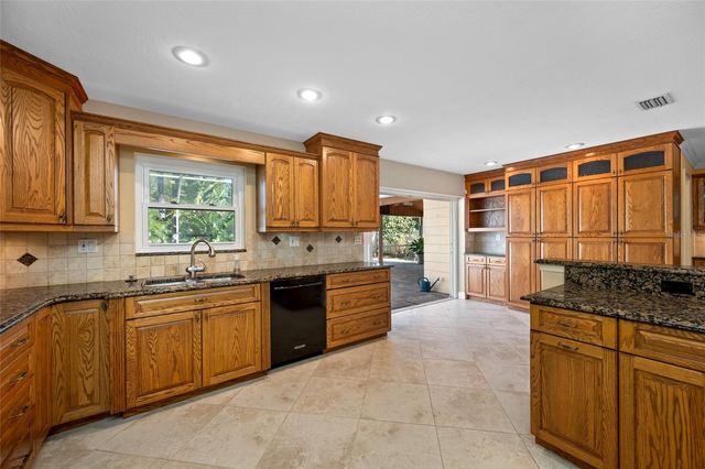 5473 97TH WAY N, St Petersburg, FL 33708