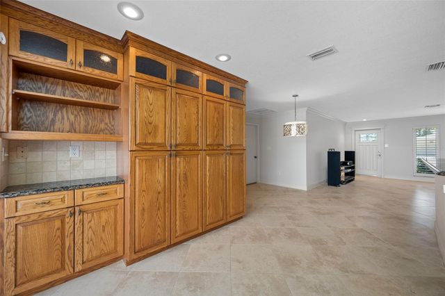 5473 97TH WAY N, St Petersburg, FL 33708