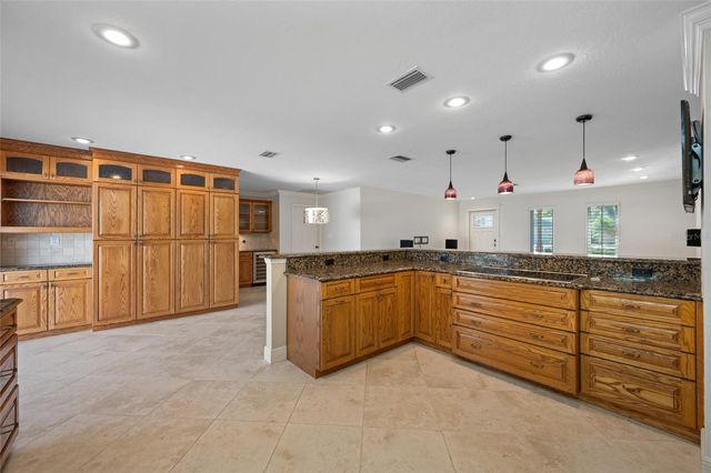 5473 97TH WAY N, St Petersburg, FL 33708