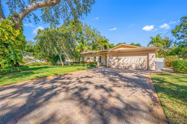 5473 97TH WAY N, St Petersburg, FL 33708