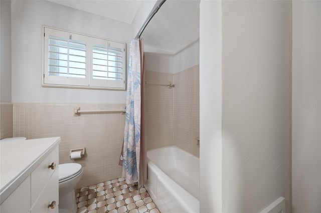 5473 97TH WAY N, St Petersburg, FL 33708