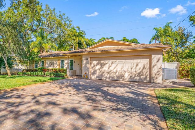 5473 97TH WAY N, St Petersburg, FL 33708