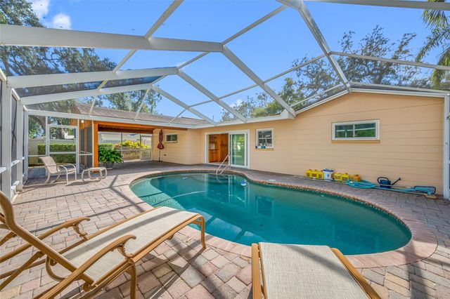 5473 97TH WAY N, St Petersburg, FL 33708