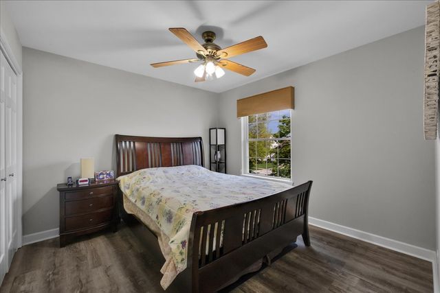 3424 Parliament Lane, Naperville, IL 60564