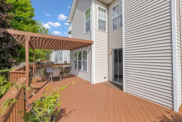 3424 Parliament Lane, Naperville, IL 60564