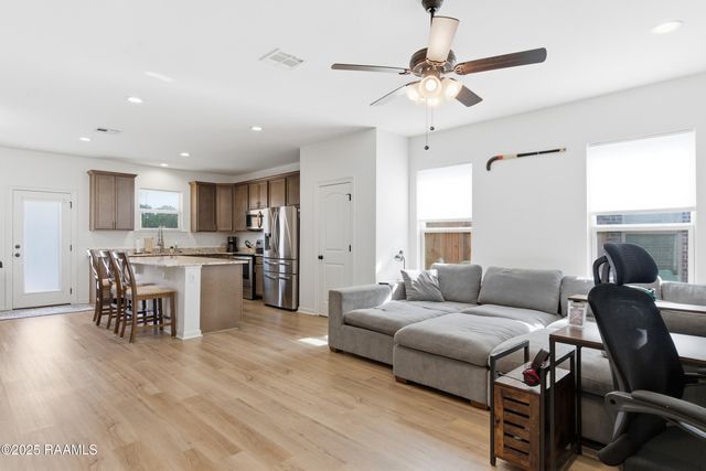 222 Crescent View Lane, Duson, LA 70529