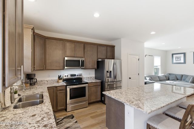 222 Crescent View Lane, Duson, LA 70529