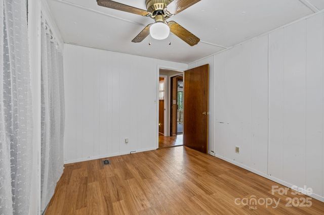 105 Corn Drive, Cedar Mountain, NC 28718