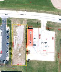 # E 22, Centralia, MO 65240
