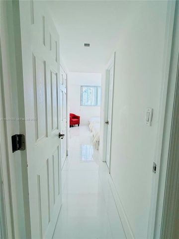 19370 Collins Ave 902, Sunny Isles Beach, FL 33160