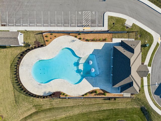 1033 Woodbridge Blvd, Lebanon, TN 37090